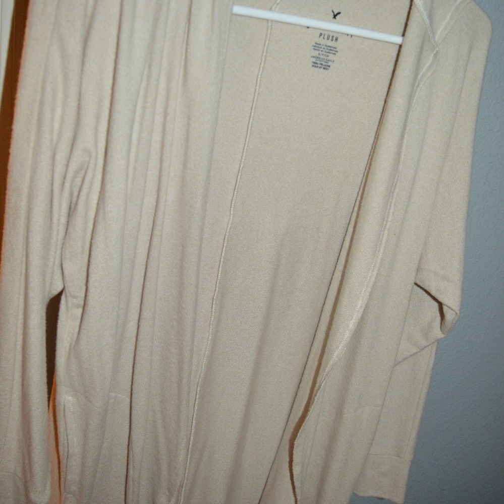 American eagle sweater